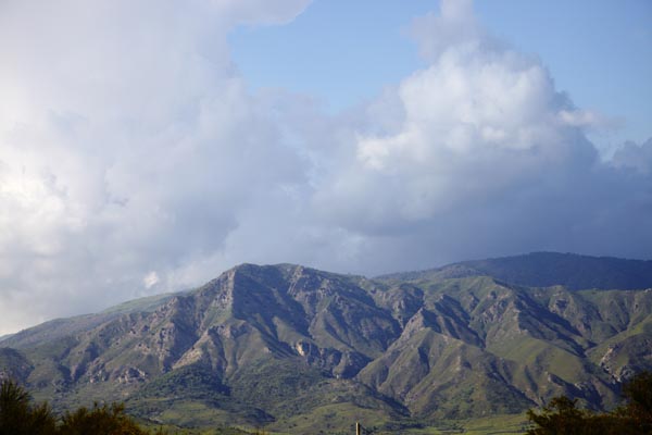 Spektakulära berg på Sicilien