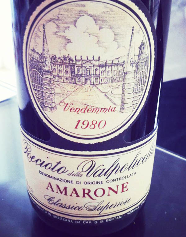A 1980 Amarone Recioto della Valpolicella för provsmakning
