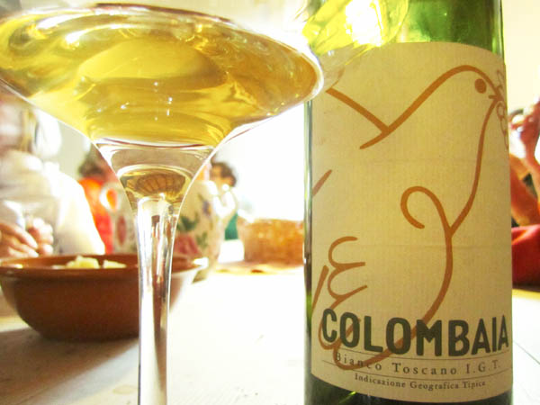 Det vita vinet från Colombaia i Toscana är spännande och originellt
