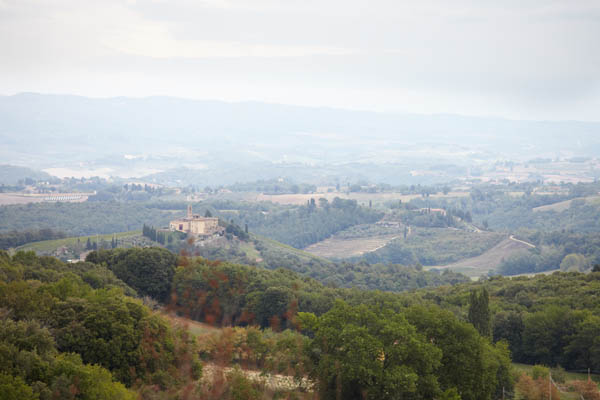 Utsikten över landskapet i San Gimignano
