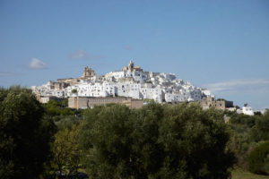 En vit stad i Apulien