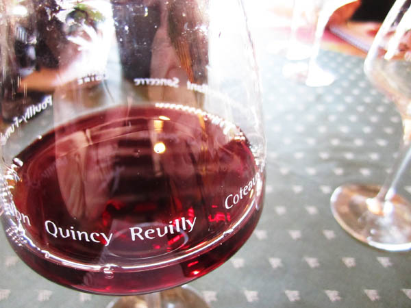Quincy, Reuilly, Pouilly, nära Sancerre i ett vinglas