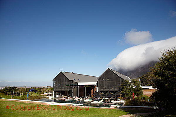 Den eleganta restaurangen på Steenberg Wine Estate