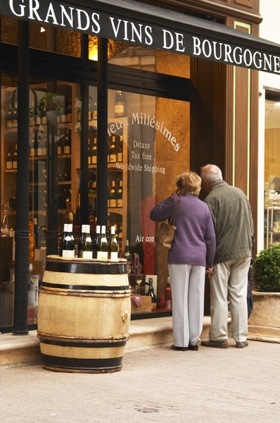 En vinbutik i Beaune, Bourgogne