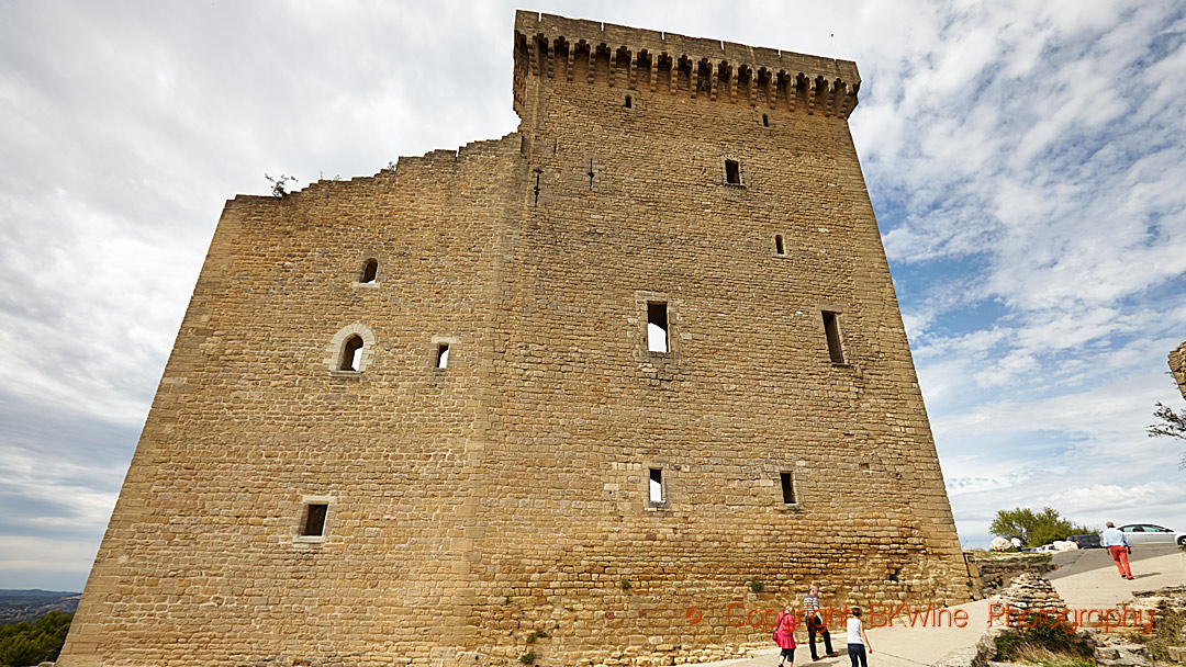 Ruinen av det gamla slottet i Chateauneuf-du-Pape, Rhone